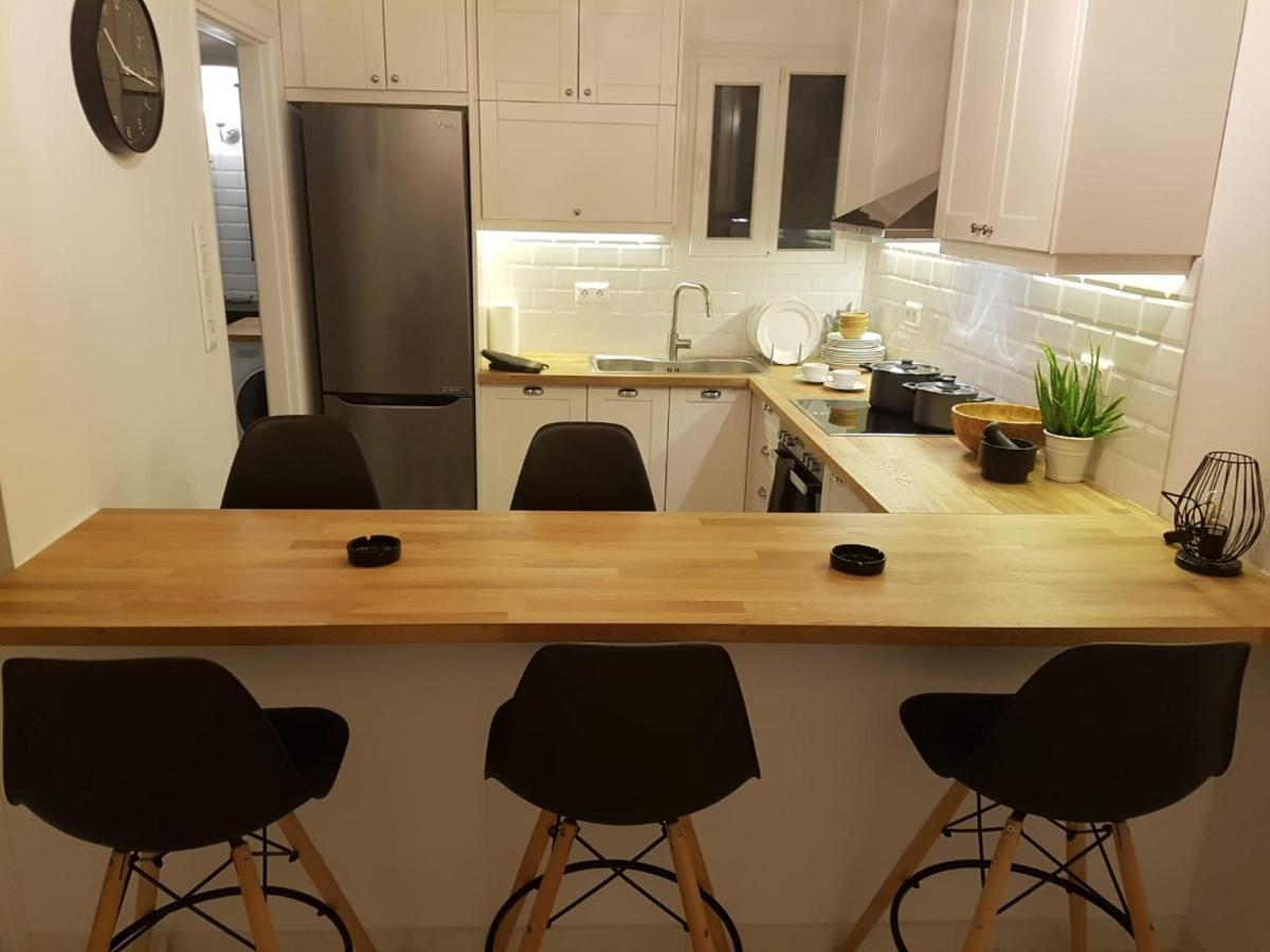 Fully Equiped Design Apartment With Excellent View/ Easy Parking Atene Esterno foto