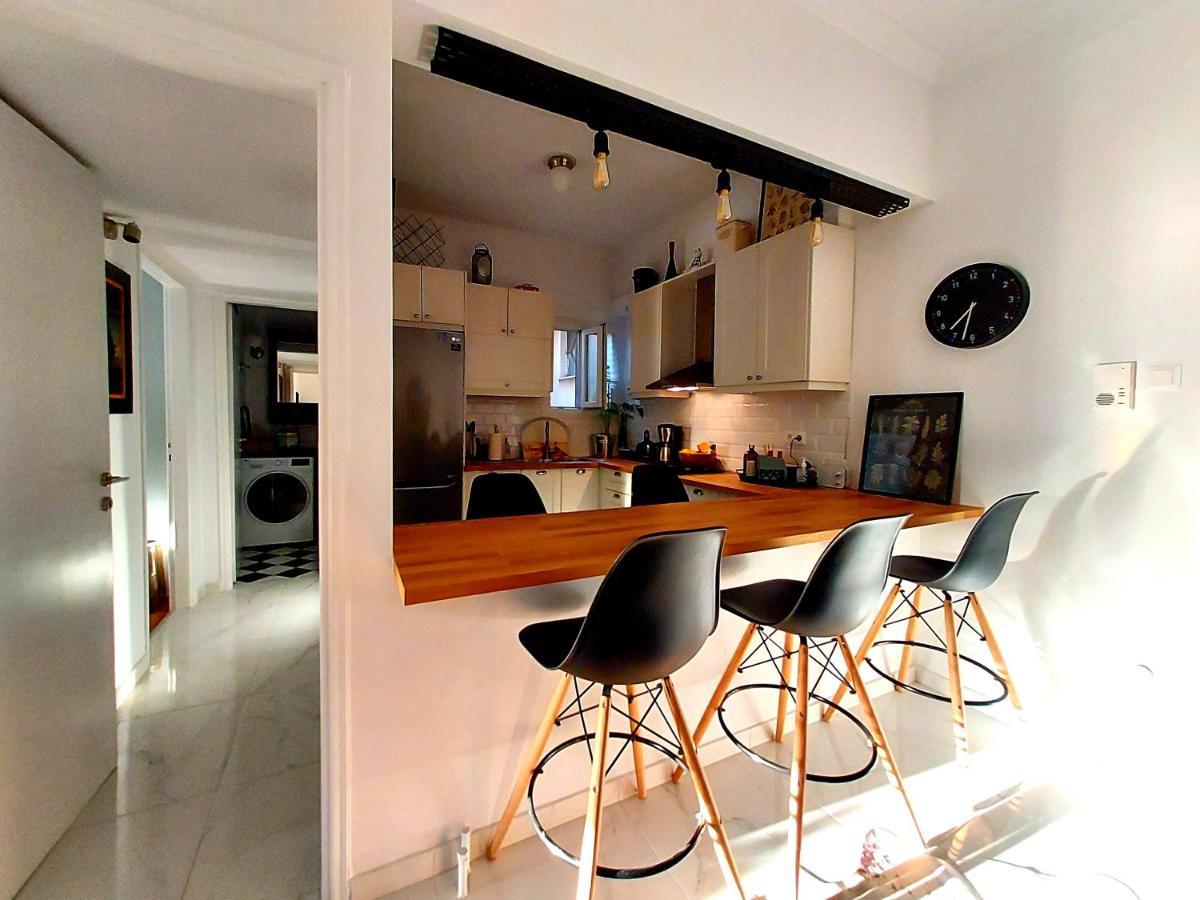 Fully Equiped Design Apartment With Excellent View/ Easy Parking Atene Esterno foto